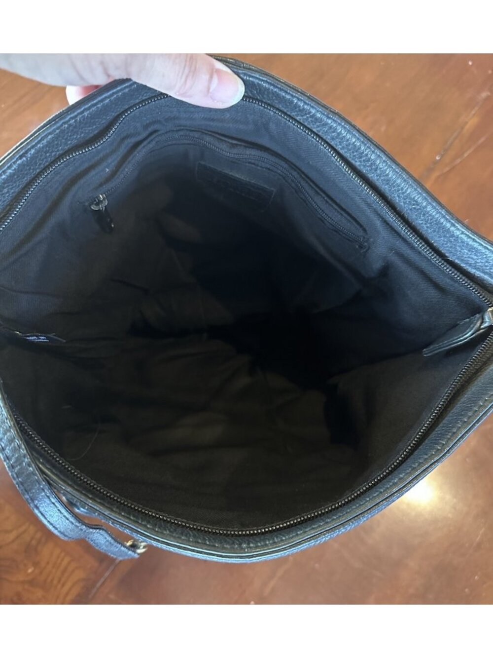 Vintage Lisa Loren Genuine Soft Leather Hand Bag Top Zipper - Picture 7 of 8